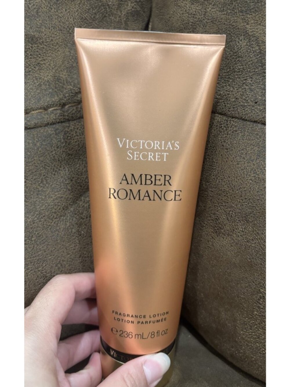 NEW SEALED VICTORIA'S SECRET AMBER ROMANCE FRAGRANCE LOTION 8 OZ - Picture 2 of 4